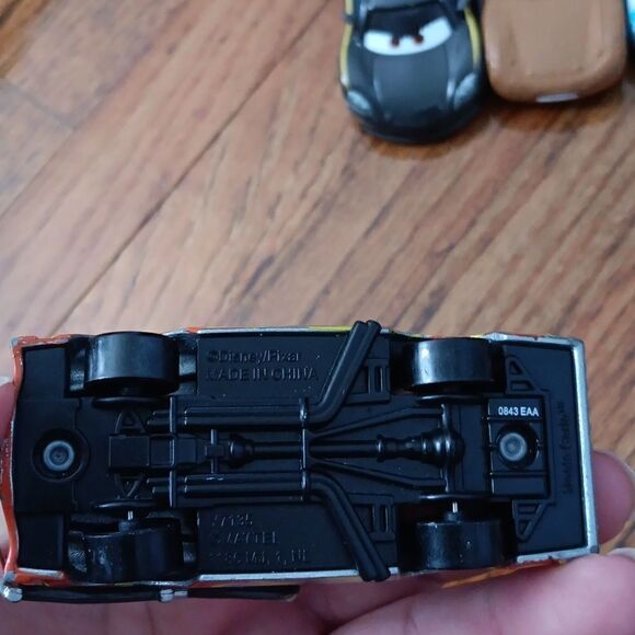 Mattel/Disney Cars  - Picture 3 of 7